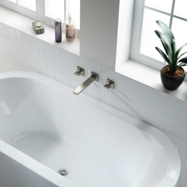 square tub faucet