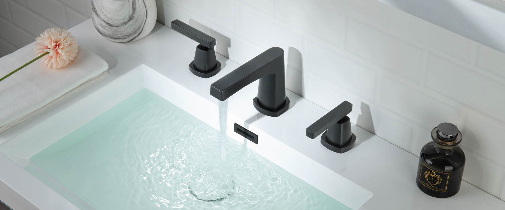 Classical Sink Faucet Matte Black